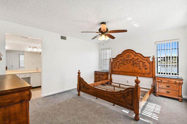 5839 Parkwalk Drive, Condo with 3 bedrooms, 2 bathrooms and null parking in Boynton Beach FL | Image 24