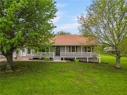 19555 K 68 Hwy, Paola, KS, 66071-5337 | Card Image