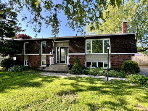 190 Amherst Dr, Amherstview, ON, K7N1T4 | Card Image