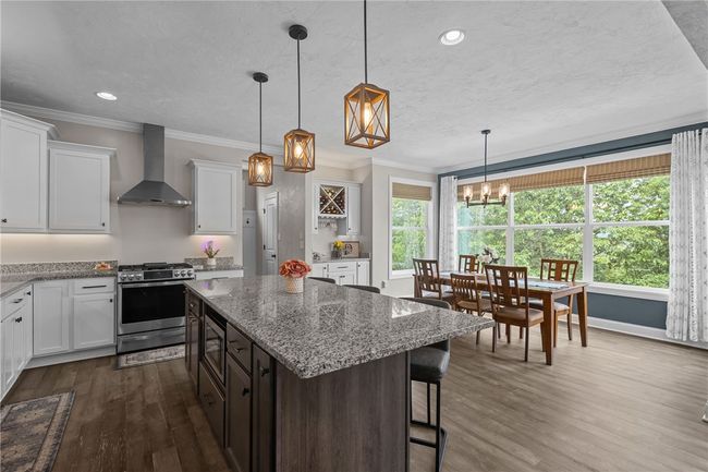 582 Forest Oaks Trl, House other with 4 bedrooms, 3 bathrooms and 2 parking in North Huntingdon PA | Image 9