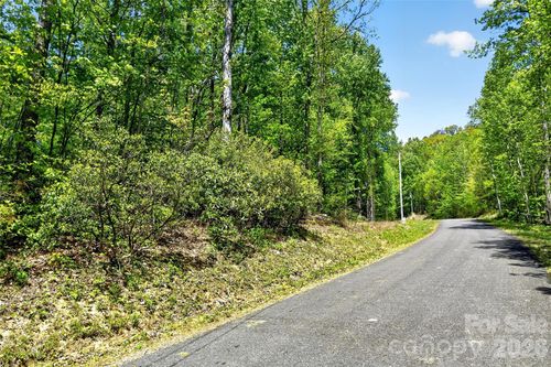 7 Gateway Pkwy, Old Fort, NC, 28762 | Card Image