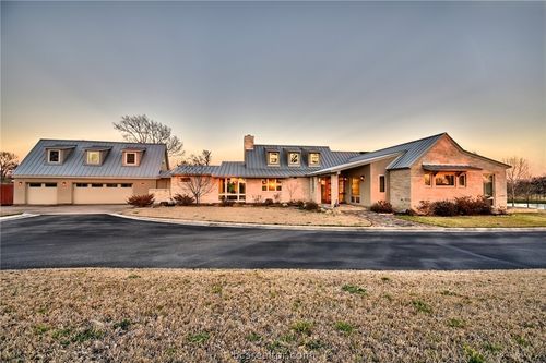 770 Blackberry Lane, Washington, TX, 77880 | Card Image