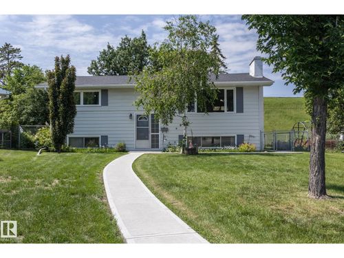 4302 53 St, Leduc, AB, T9E5B1 | Card Image