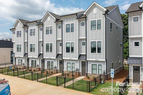 b4-5150 Old Ridge Rd, Charlotte, NC, 28269 | Card Image