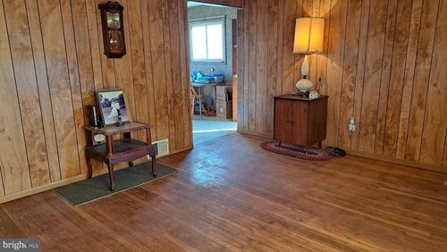 1214 Hall Ave, ABINGTON, PA, 19001-3506 | Card Image