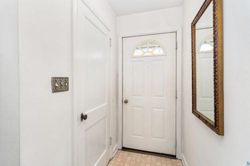 1323 90th Ave W, Duluth, MN, 55808 | Card Image