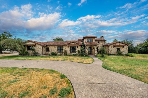 1160 The Shores Dr, Corsicana, TX, 75109-9654 | Card Image