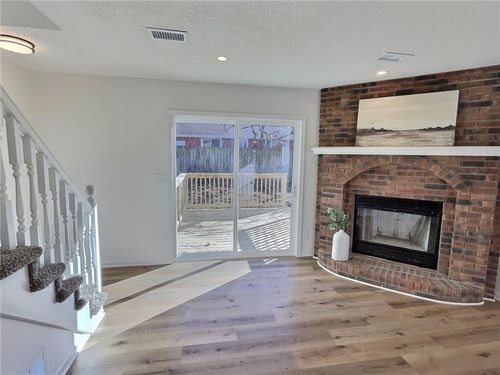 apt-a-309A E Main St, Smithville, MO, 64089-9197 | Card Image