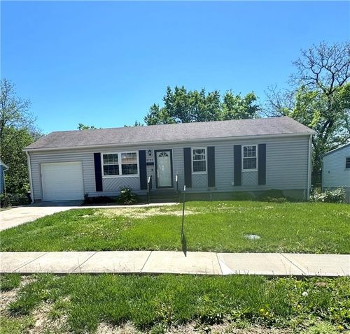 3707 E 107th Ter, Kansas City, MO, 64137-1811 | Card Image