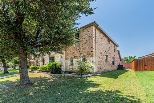 6801 Amesbury Ln, Rowlett, TX, 75089-3804 | Card Image