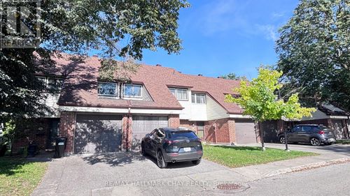 66-28 Donald St, Barrie, ON, L4N4S6 | Card Image