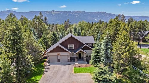 32 Pointe At Goldfork Ct, Donnelly, ID, 83615-5510 | Card Image