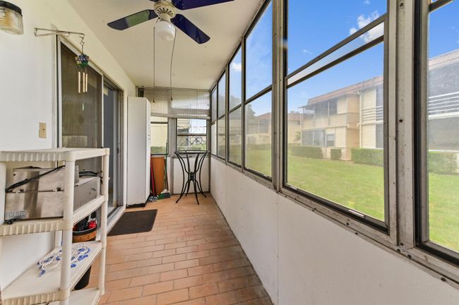104 Saxony C, Condo with 2 bedrooms, 2 bathrooms and null parking in Delray Beach FL | Image 21