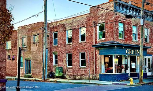 92 Partition St, Saugerties, NY, 12477-1513 | Card Image