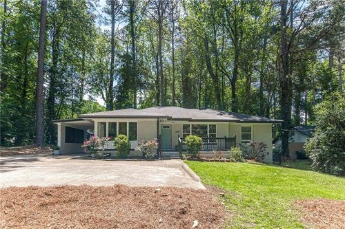 1992 Cascade Rd Sw, Atlanta, GA, 30311-2800 | Card Image
