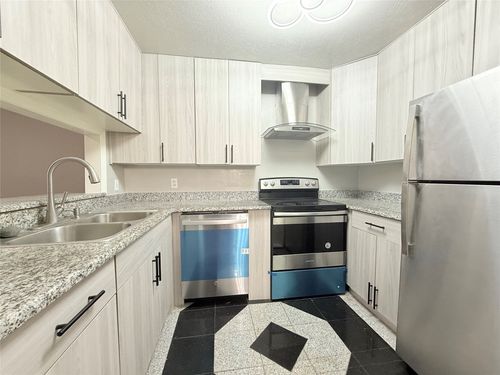 apt-a-980 S Weatherred Dr, Richardson, TX, 75080-7214 | Card Image