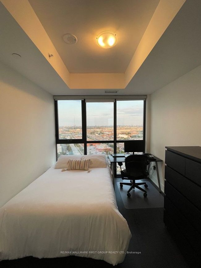 1909 - 2908 Highway 7, Condo with 1 bedrooms, 1 bathrooms and null parking in Vaughan ON | Image 13