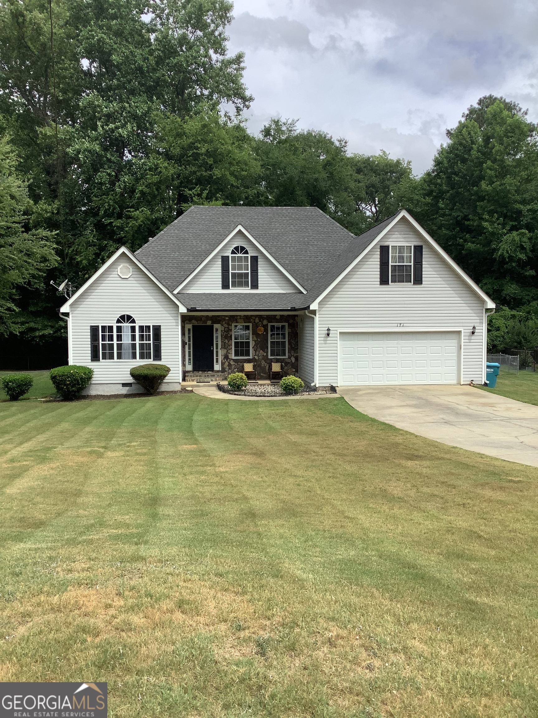 Glenwood Ct, Hampton, GA 30228