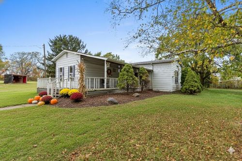 876 N Briggs Rd, Quincy, MI, 49082-9471 | Card Image