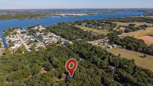 4647 Lyndi Ln, Granbury, TX, 76049-1739 | Card Image