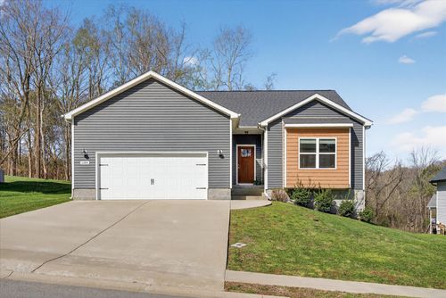 1384 Sussex Dr, Clarksville, TN, 37042-2027 | Card Image
