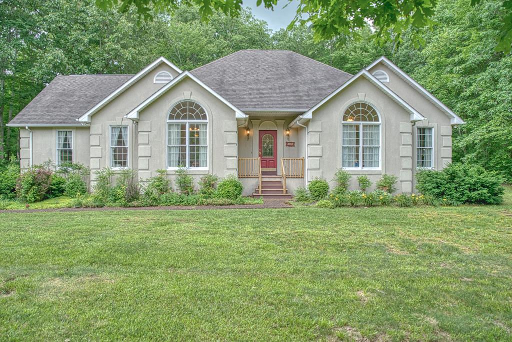 Circle Dr, Jamestown, TN 38556