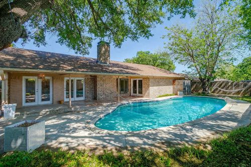 4021 Aragon Dr, Fort Worth, TX, 76133-5558 | Card Image