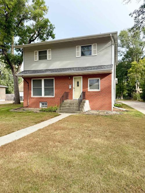 701 W 4th St, Spencer, IA, 51301-3204 | Card Image