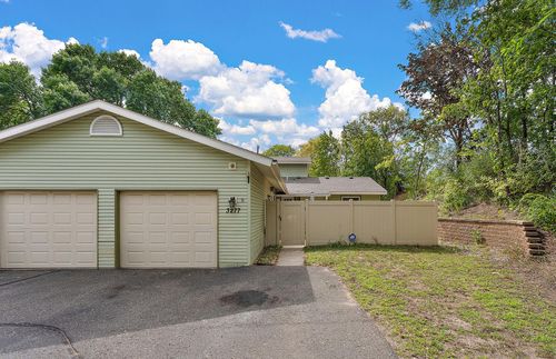 26-3277 Cloman Way, Inver Grove Heights, MN, 55076-1642 | Card Image
