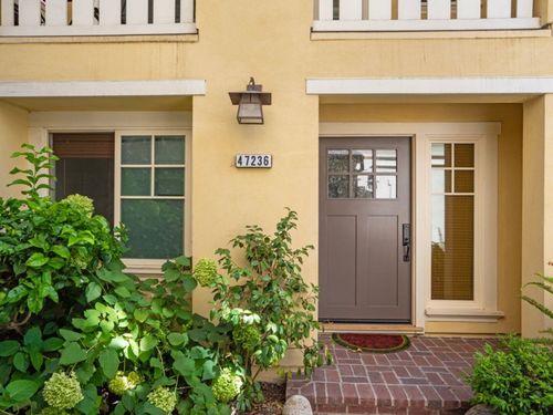 47236 Cavanaugh Cmn, Fremont, CA, 94539-7058 | Card Image