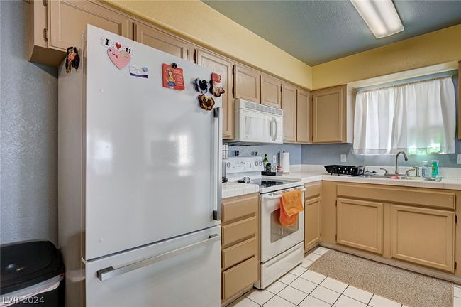 2023 - 2725 S Nellis Blvd, Condo with 2 bedrooms, 2 bathrooms and null parking in Las Vegas NV | Image 16
