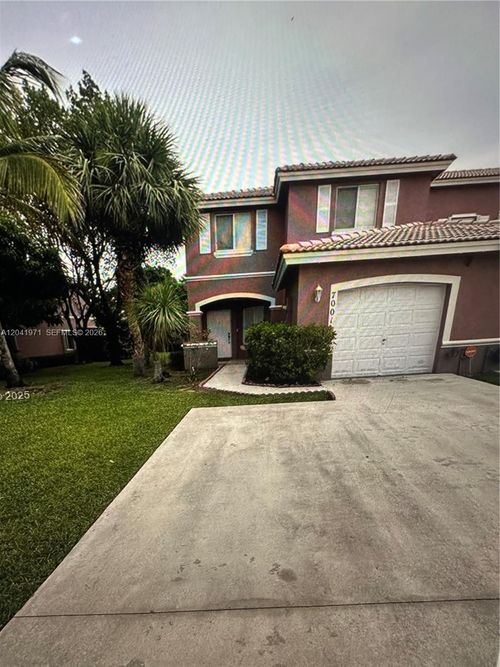 0-7001 Sw 164th Ct, Miami, FL, 33193-5542 | Card Image