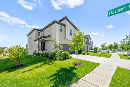 13303 W 180th Ter, Overland Park, KS, 66013-9401 | Card Image