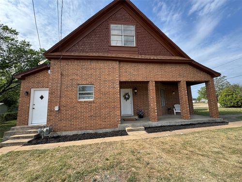 115 Adams, McGregor, TX, 76657 | Card Image