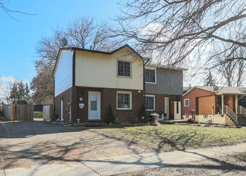 6560 Harmony Ave, Niagara Falls, ON, L2H1Z4 | Card Image