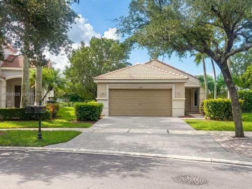 1314 Canary Island Dr, Weston, FL, 33327-2347 | Card Image