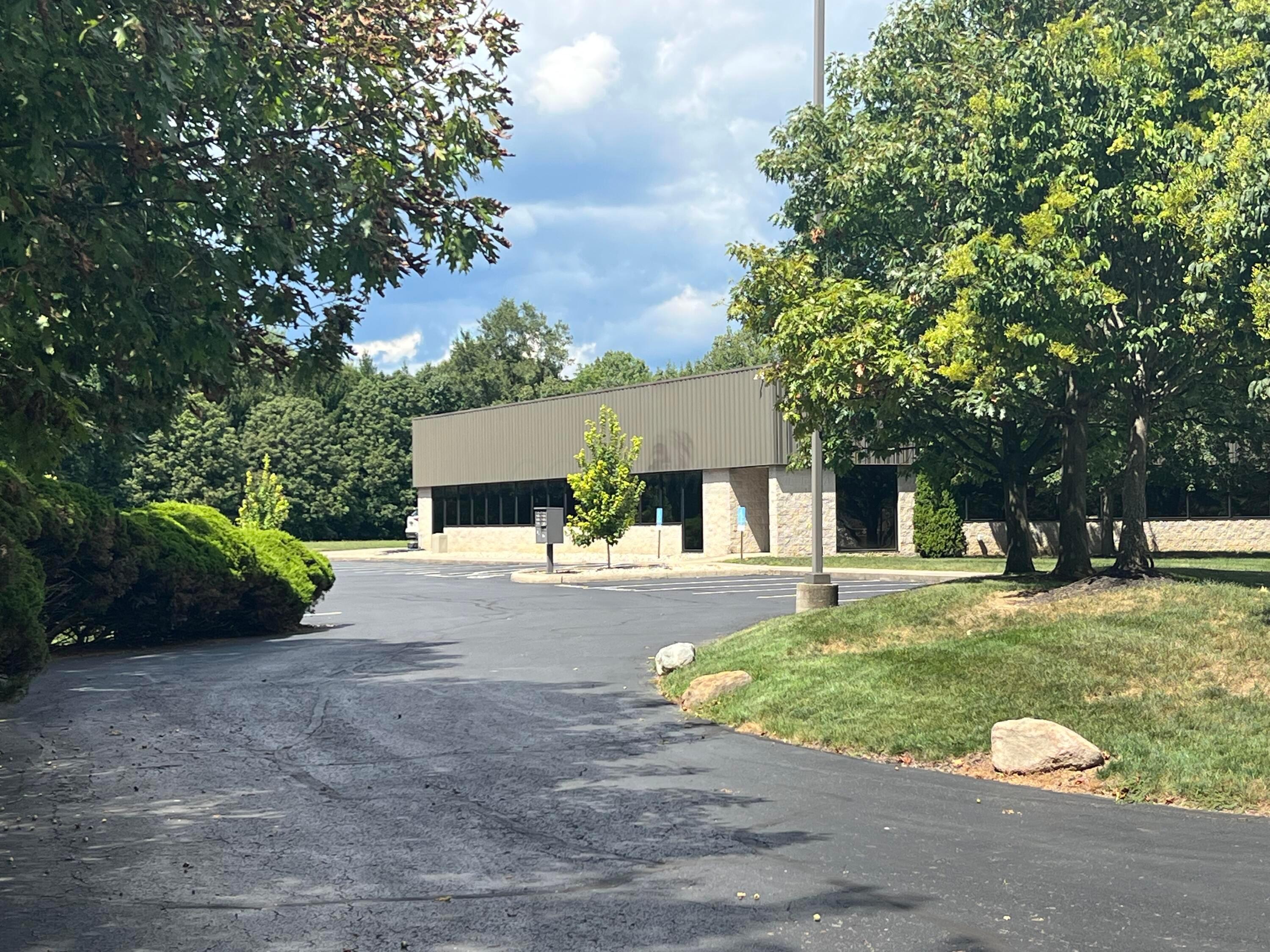 6235 Enterprise Ct, Dublin, OH 43016