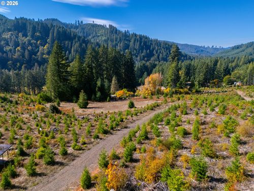 tl500-21087 Penn Rd, Walton, OR, 97490-9702 | Card Image