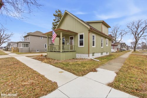 353 George St, Trenton, MI, 48183-2150 | Card Image