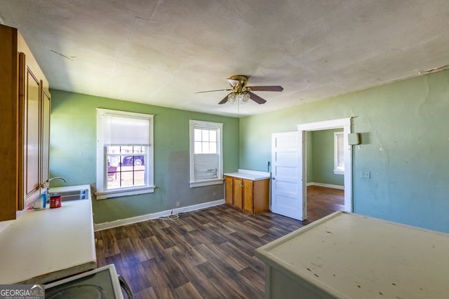 105 N St Sw, House other with 2 bedrooms, 1 bathrooms and 2 parking in Thomaston GA | Image 8