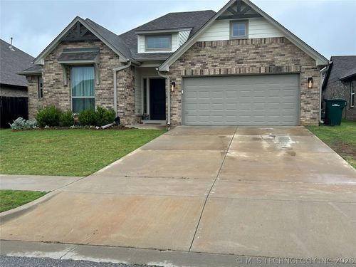 5109 Walnut Creek Dr, Sand Springs, OK, 74063-3392 | Card Image