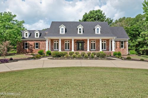 1594 Victoria Rd, Byhalia, MS, 38611-6909 | Card Image
