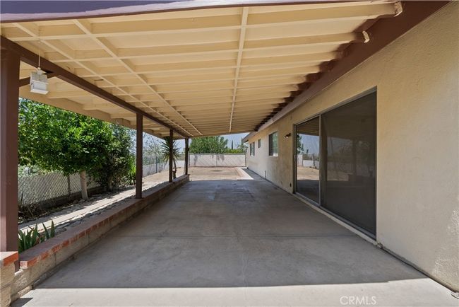 26111 Abdale St, House other with 4 bedrooms, 2 bathrooms and 2 parking in Newhall CA | Image 37
