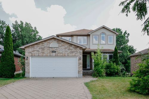 1695 Cedarcreek Cres, London, ON, N5X0C7 | Card Image