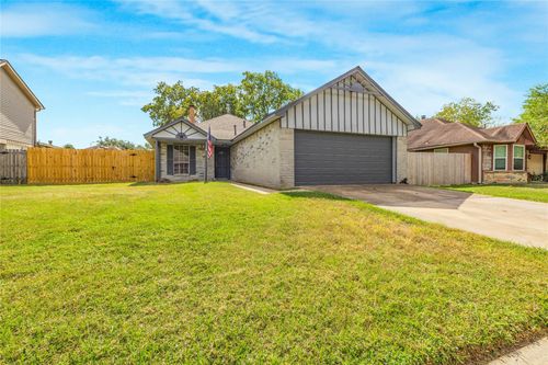 12223 White River Dr, Tomball, TX, 77375-7788 | Card Image