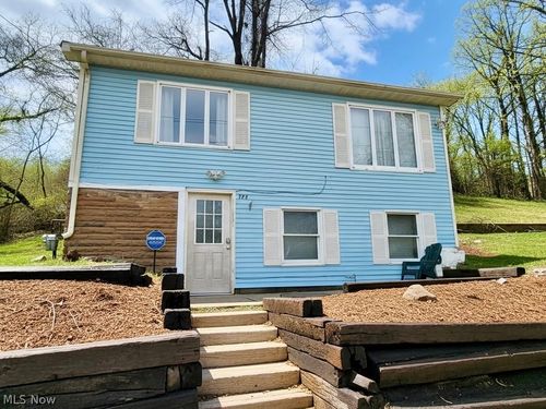 173 Portage Lakes Drive, Akron, OH, 44319 | Card Image