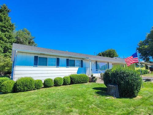 3713 14th St, Lewiston, ID, 83501-5709 | Card Image