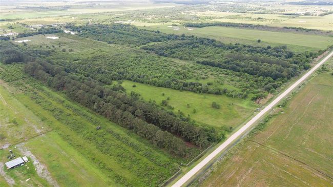 00 Heller Rd, Home with 0 bedrooms, 0 bathrooms and null parking in Anahuac TX | Image 4
