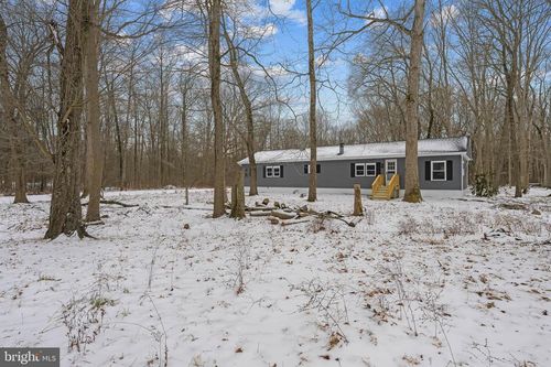 444 Dogtown Rd, TOWNSEND, DE, 19734-9694 | Card Image