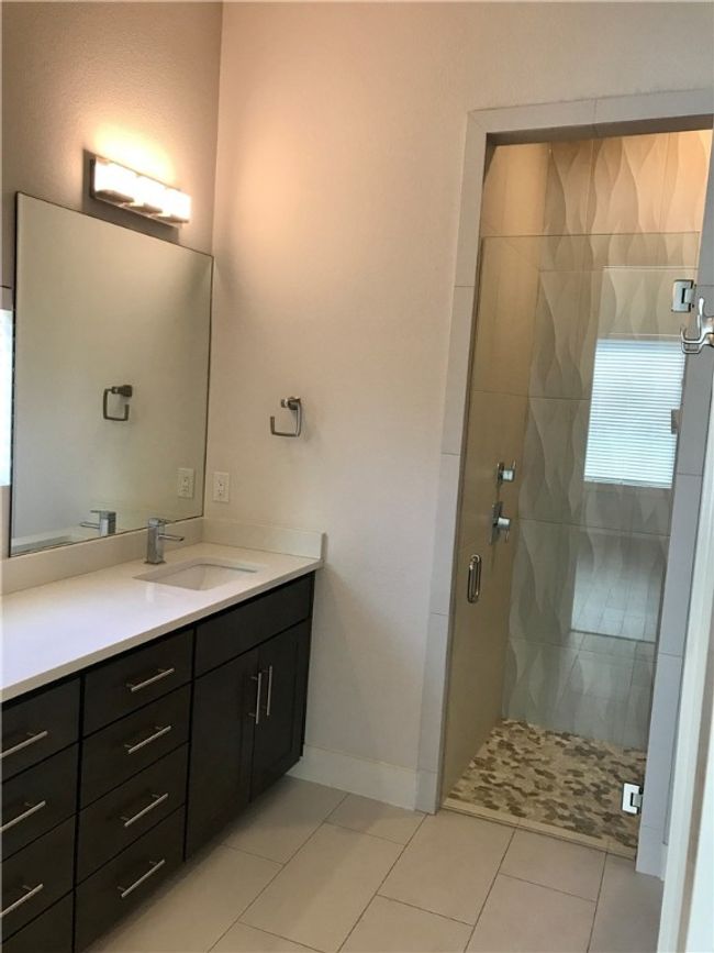 A - 904 E 54 Th St, House other with 3 bedrooms, 3 bathrooms and 2 parking in Austin TX | Image 20